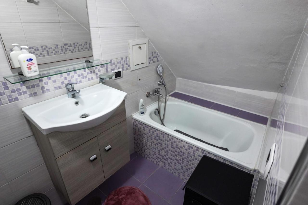 Appartement Housepurgatorio14 Centro Storico à Naples Extérieur photo